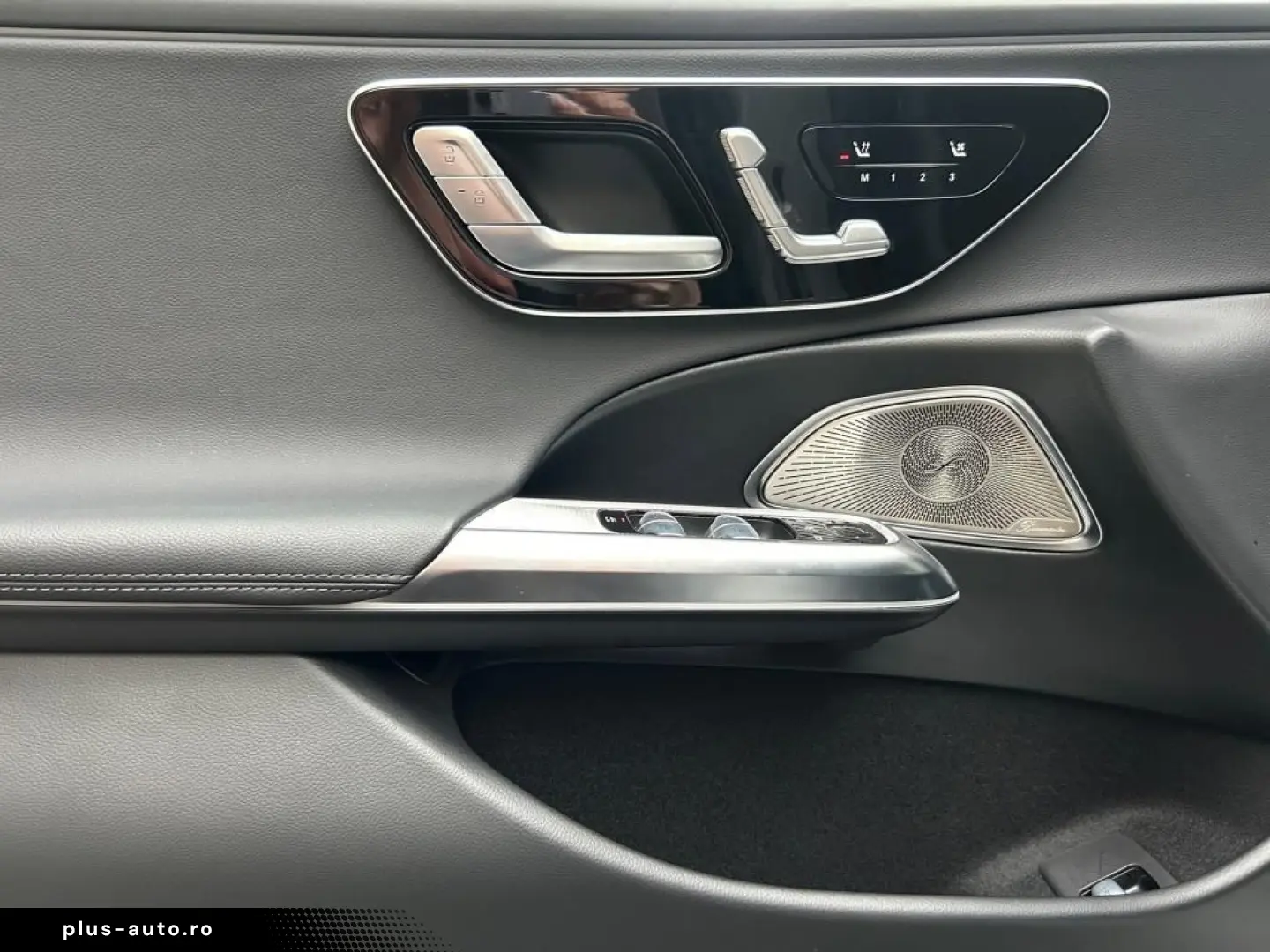 E 450 4M AMG  PANO  BURMESTER  HUD  SUPERSCREEN