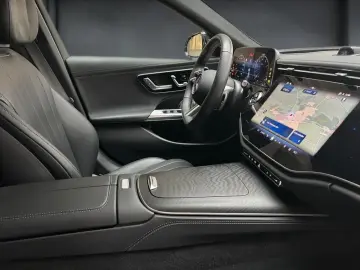 E 450 4M AMG  PANO  BURMESTER  HUD  SUPERSCREEN