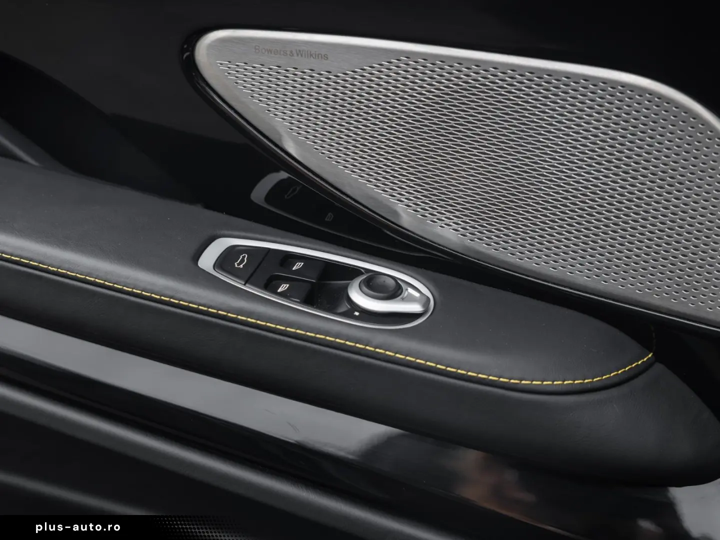 DB12 Volante   Q-SeychellesBlue   Bowers&Wilkins