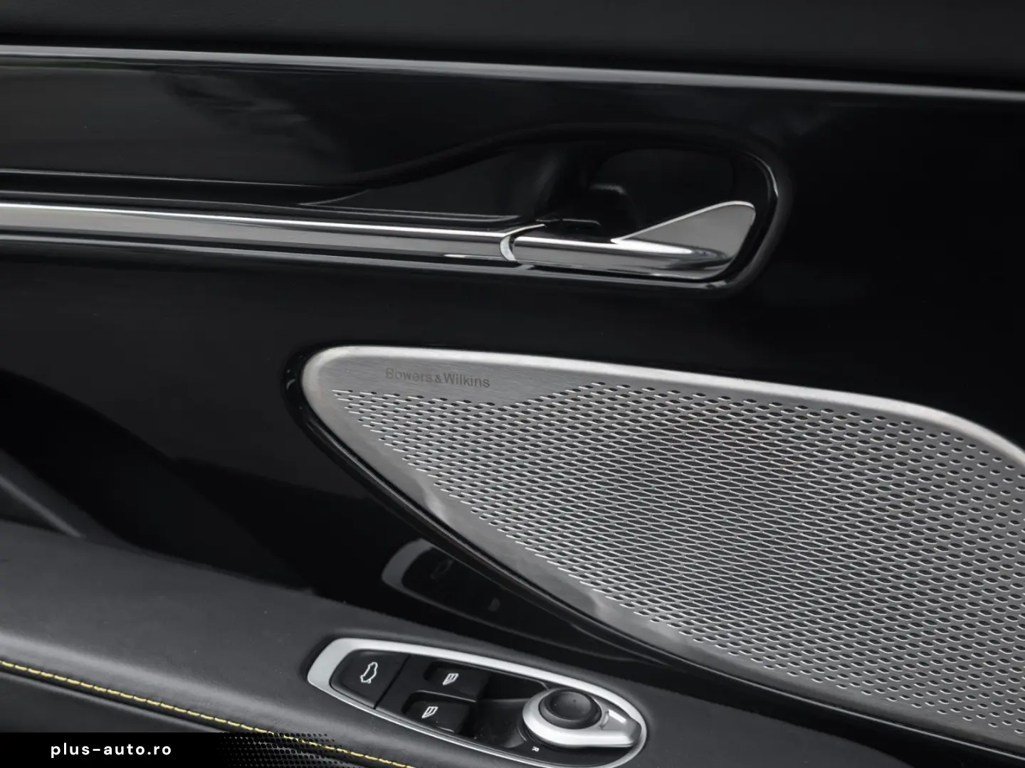 DB12 Volante   Q-SeychellesBlue   Bowers&Wilkins