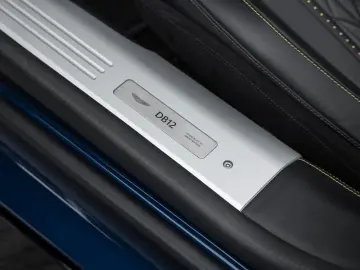 DB12 Volante   Q-SeychellesBlue   Bowers&Wilkins