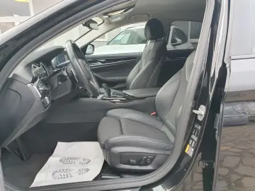 530 5 Limousine 530 e Sport Line Systeml. 251PS