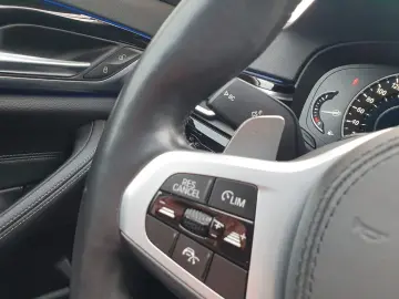 530 5 Limousine 530 e Sport Line Systeml. 251PS