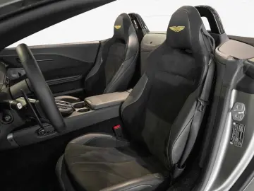 Vantage V8 Roadster Aston Martin Hamburg