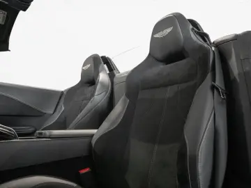 Vantage V8 Roadster Aston Martin Hamburg