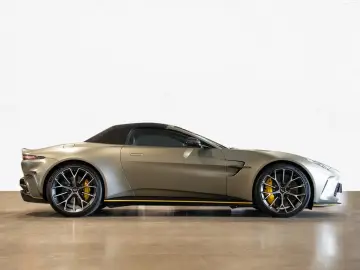 Vantage V8 Roadster Aston Martin Hamburg