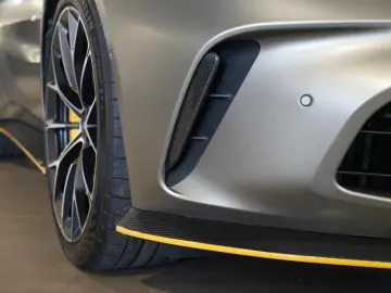 Vantage V8 Roadster Aston Martin Hamburg