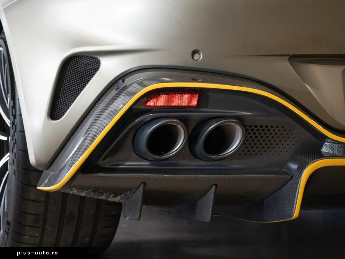 Vantage V8 Roadster Aston Martin Hamburg