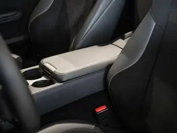 Vantage V8 Roadster Aston Martin Hamburg