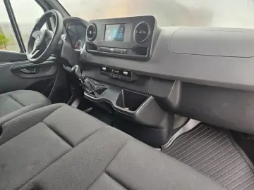MERCEDES BENZ NEW SPRINTER L3H2