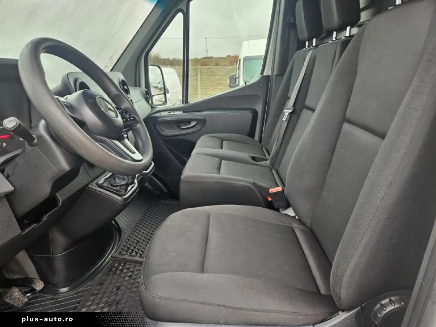 MERCEDES BENZ NEW SPRINTER L3H2