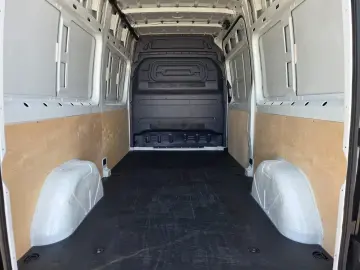 MERCEDES BENZ NEW SPRINTER L3H2