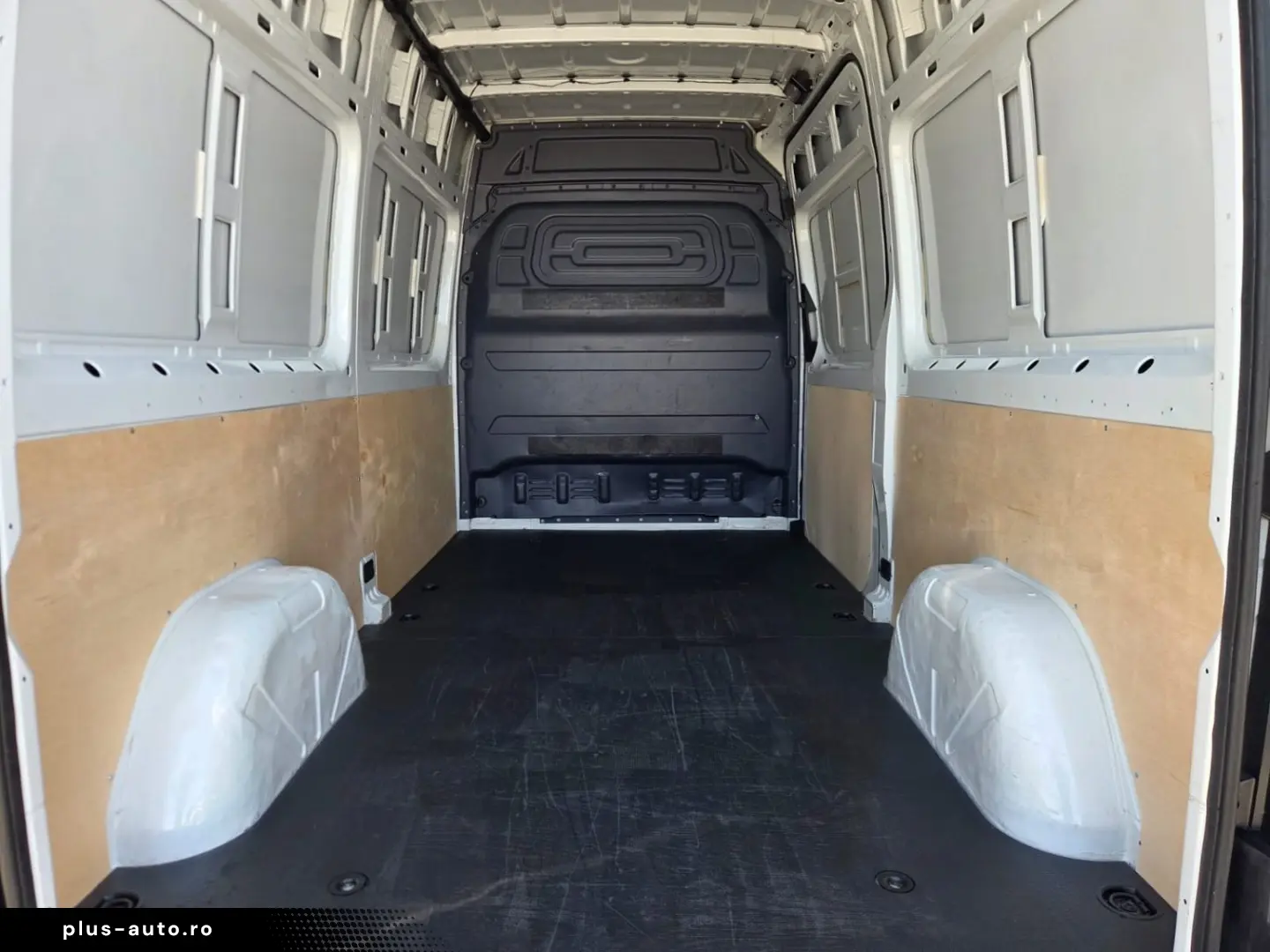 MERCEDES BENZ NEW SPRINTER L3H2