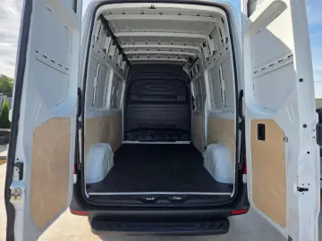 MERCEDES BENZ NEW SPRINTER L3H2