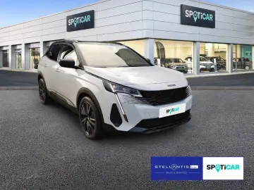 3008 Plug-In Hybrid4 300 e-EAT8 GT