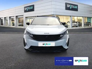 3008 Plug-In Hybrid4 300 e-EAT8 GT