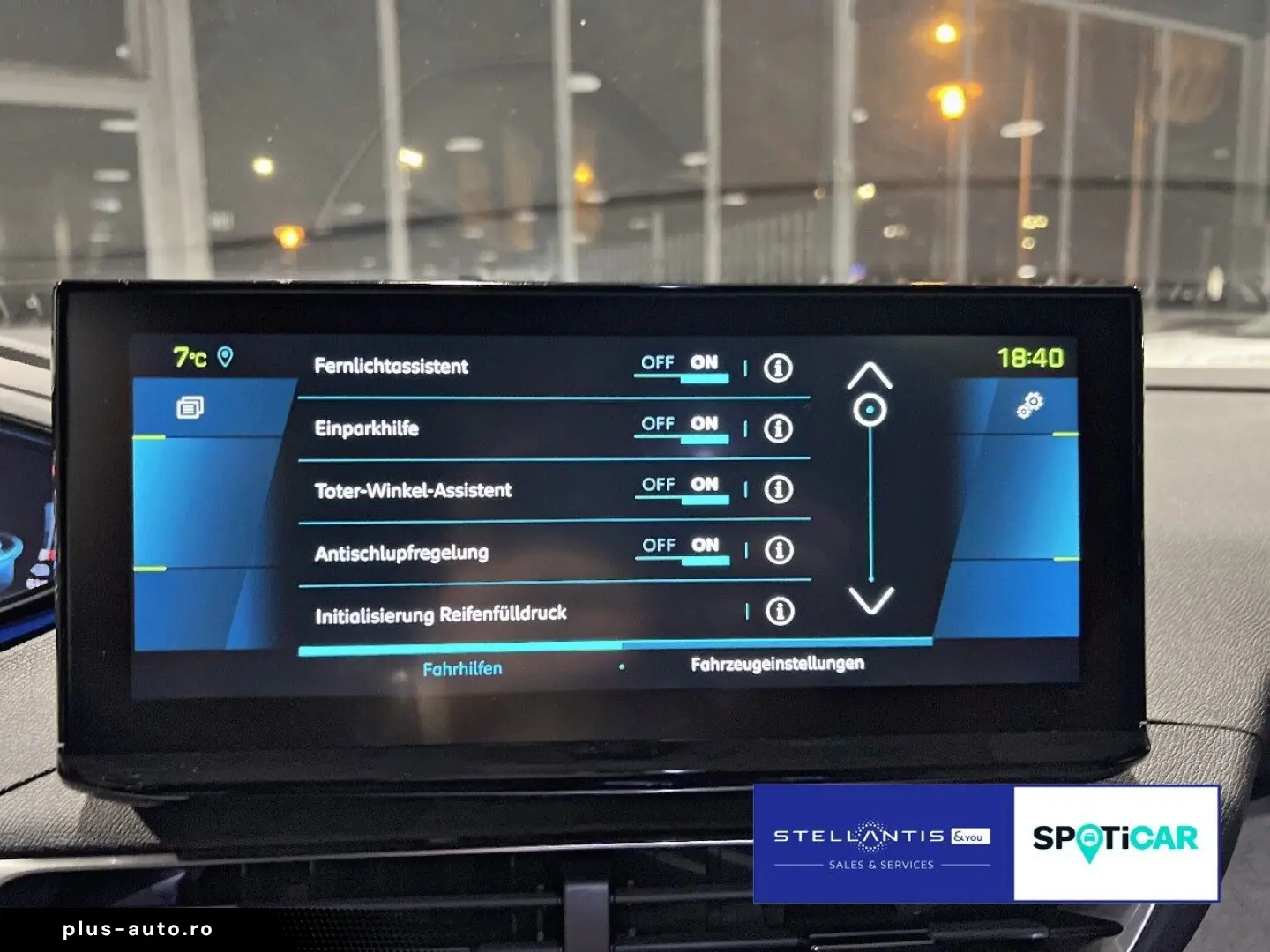 3008 Allure Pack Hybrid EAT8 Alcantara Pano Navi