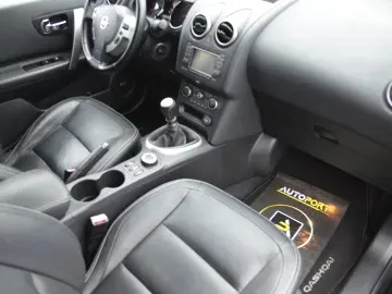 NISSAN QASHQAI  2 1.6 DCI TEKNA 4×4