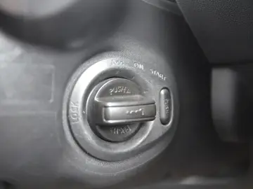 NISSAN QASHQAI  2 1.6 DCI TEKNA 4×4