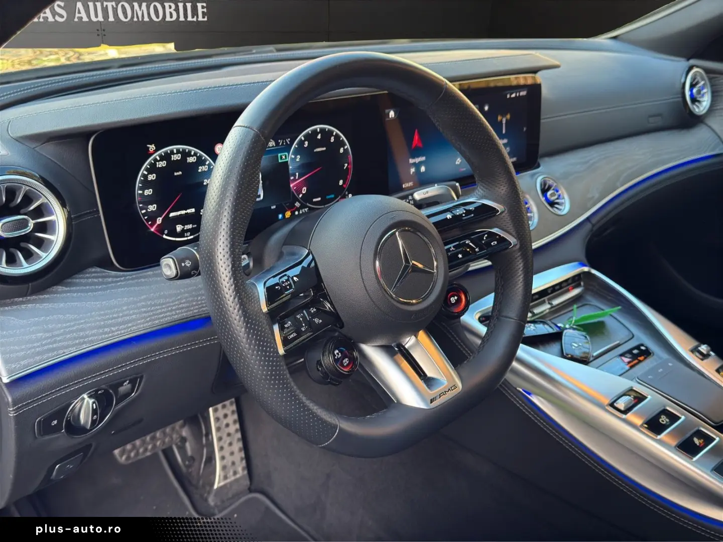 AMG GT 4-trg. 53 4Matic Pano  Sonderlackirug