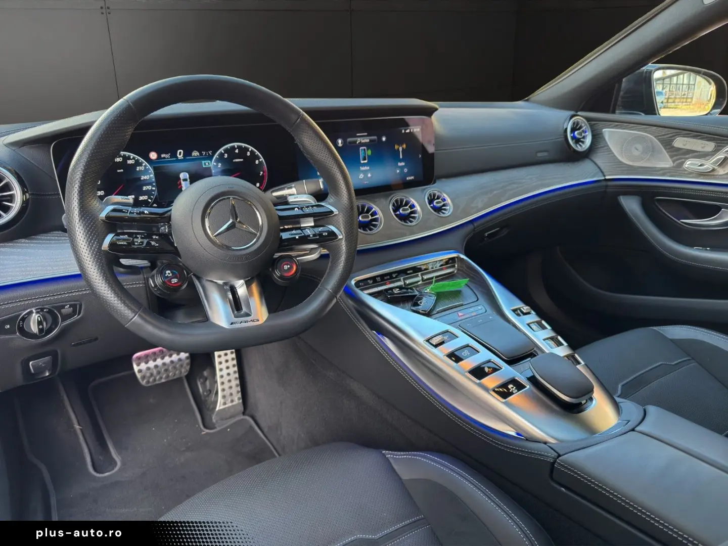 AMG GT 4-trg. 53 4Matic Pano  Sonderlackirug