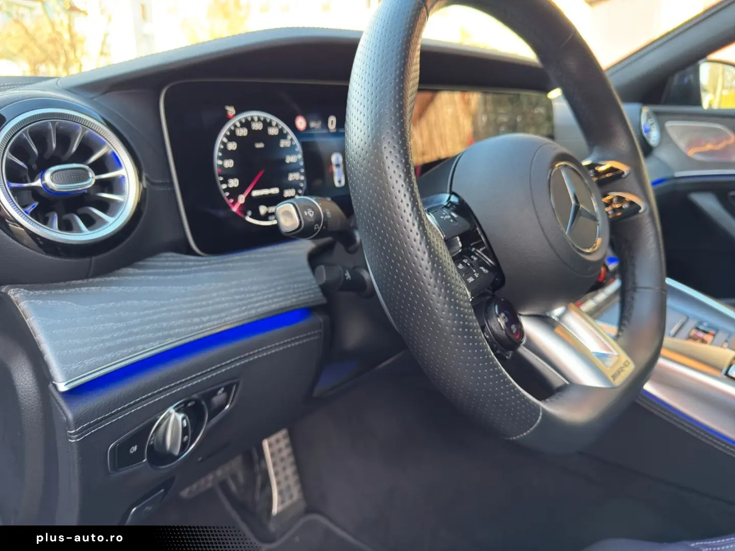 AMG GT 4-trg. 53 4Matic Pano  Sonderlackirug