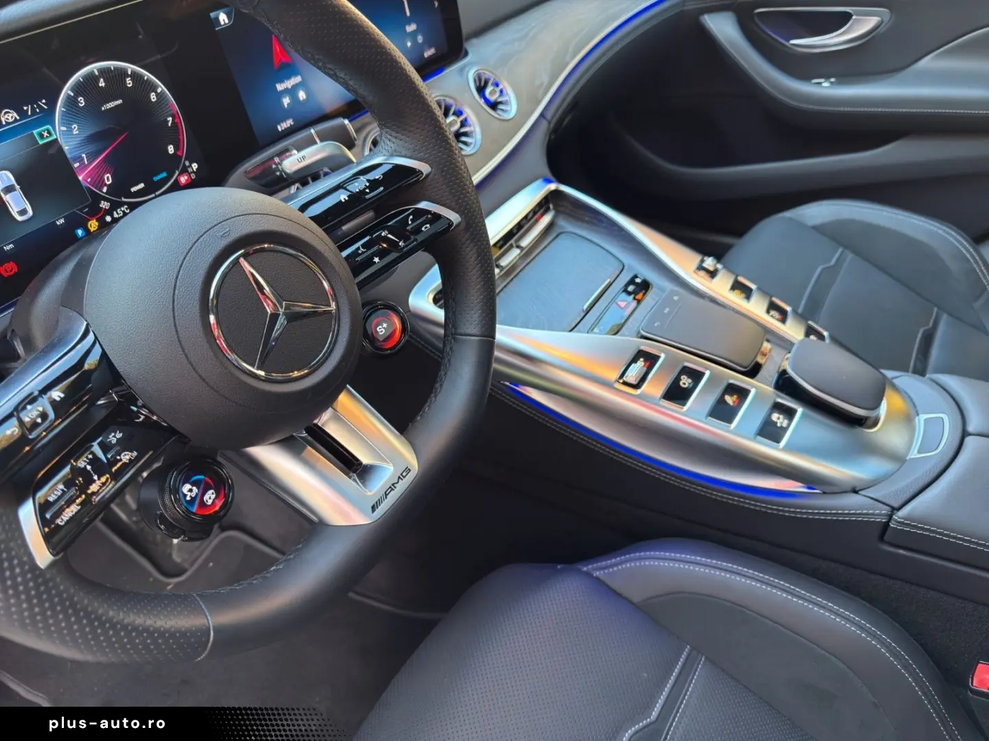 AMG GT 4-trg. 53 4Matic Pano  Sonderlackirug