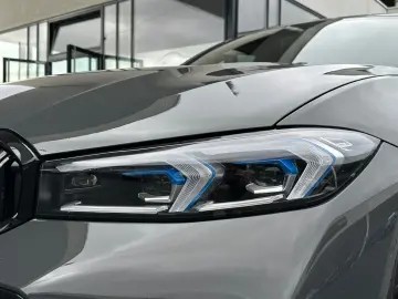 320 d xDrive M Sport   Head-Up   360    19