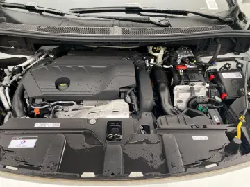 3008 Hybrid4 300 GT 1.6 Plug-In EU6d