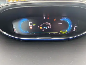 3008 Hybrid4 300 GT 1.6 Plug-In EU6d