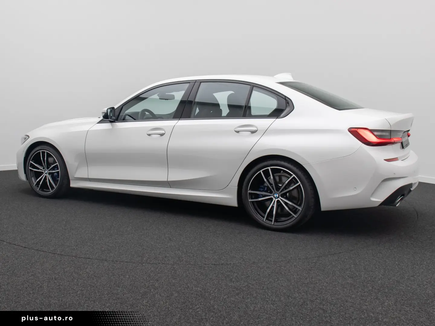 330i xD M Sport Kamera HUD DAB ACC Alarm 19