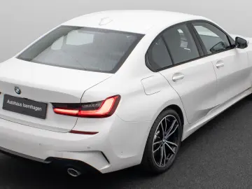 330i xD M Sport Kamera HUD DAB ACC Alarm 19