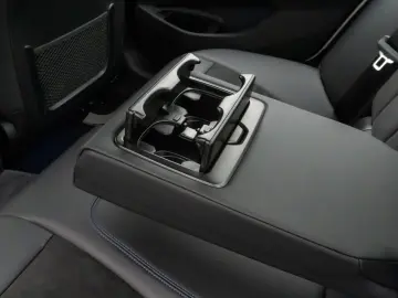 330i xD M Sport Kamera HUD DAB ACC Alarm 19