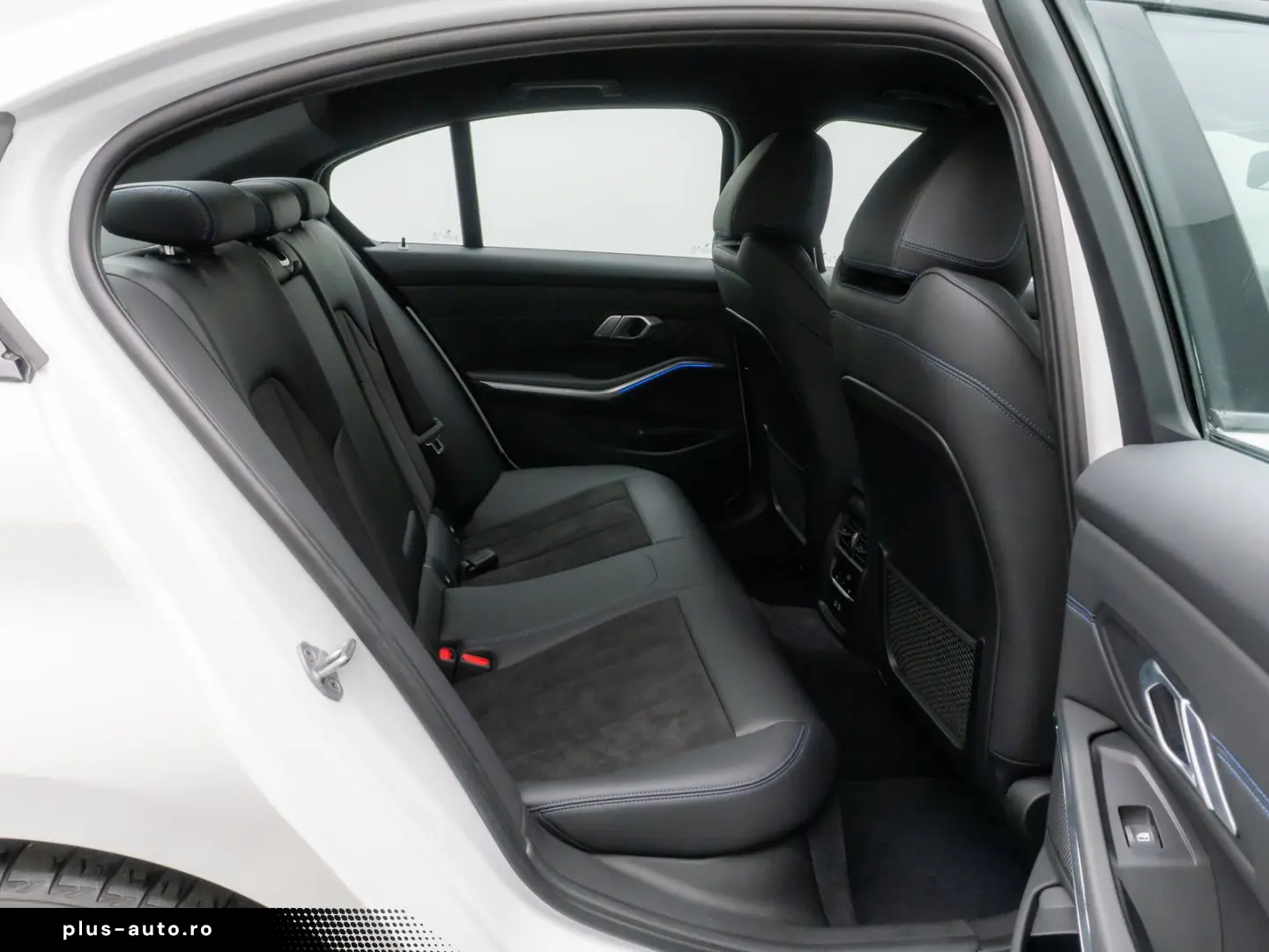 330i xD M Sport Kamera HUD DAB ACC Alarm 19