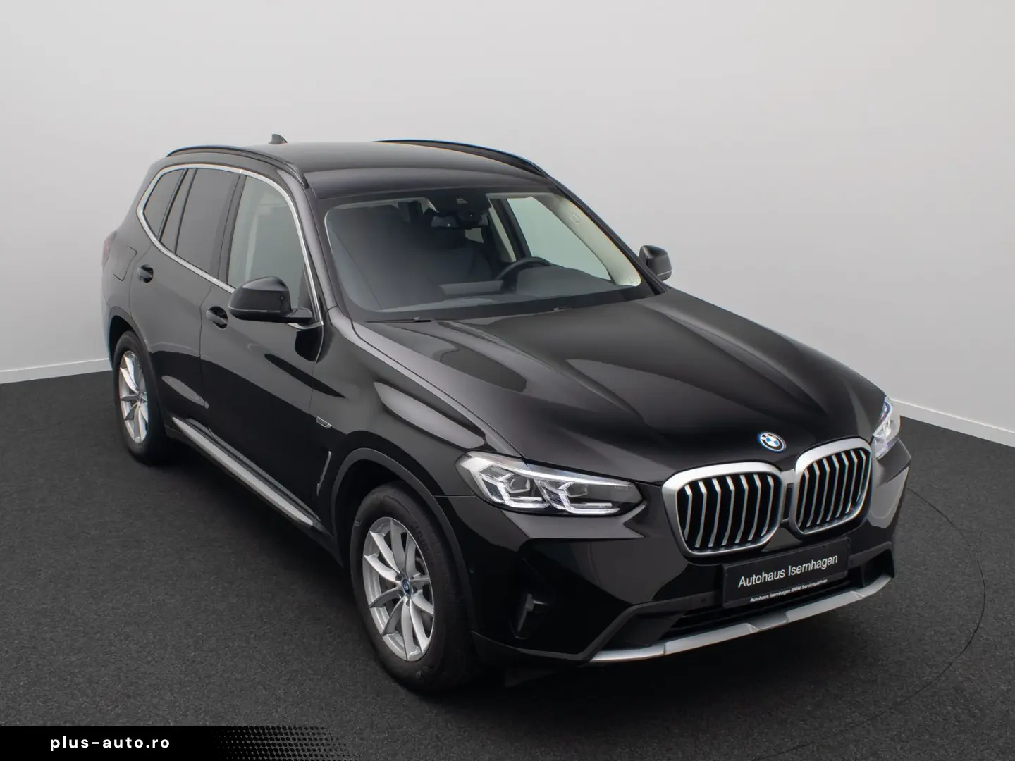 X3 xD30e Kamera DAB HiFi AHK Sportsitze 18