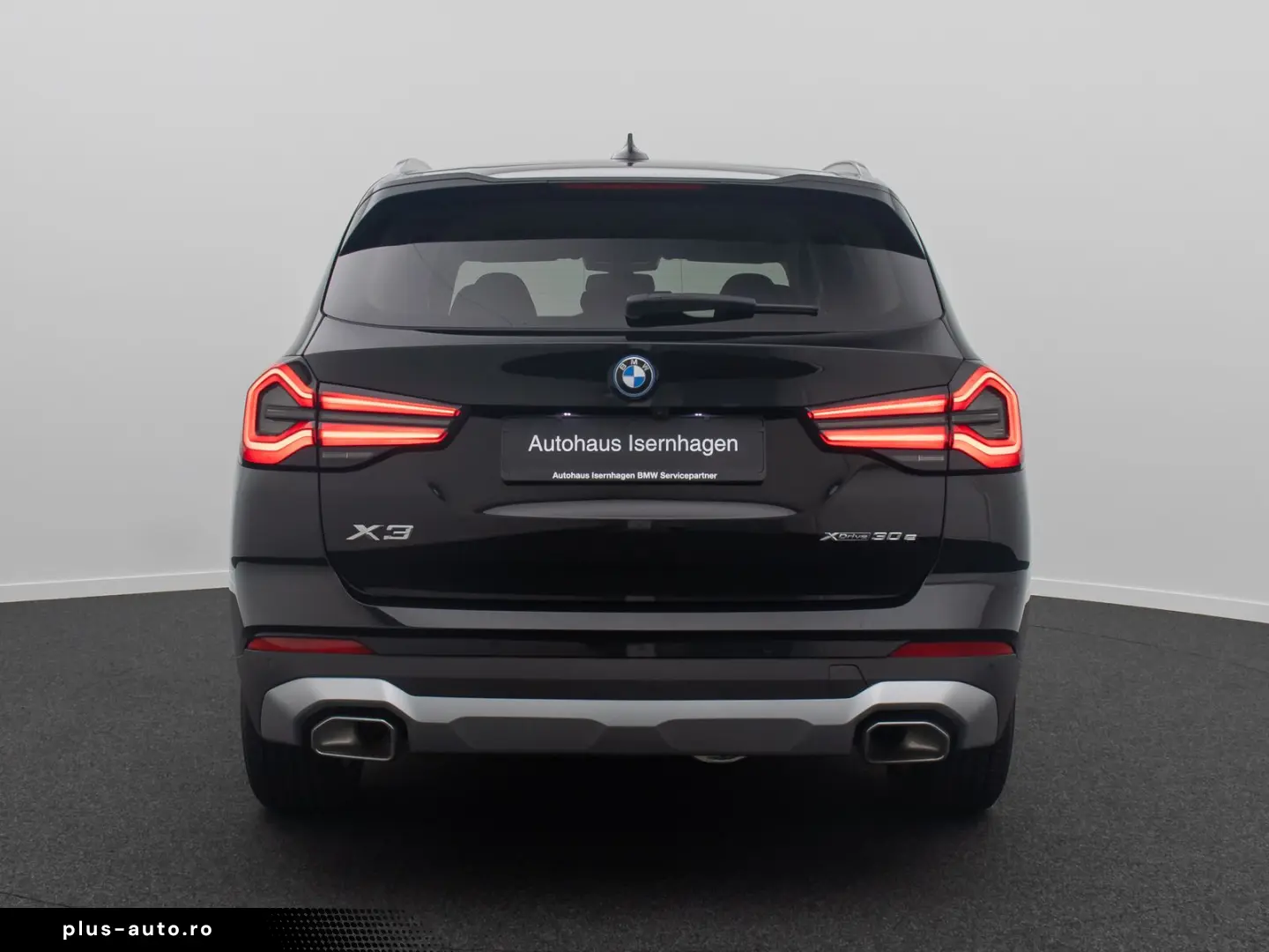 X3 xD30e Kamera DAB HiFi AHK Sportsitze 18