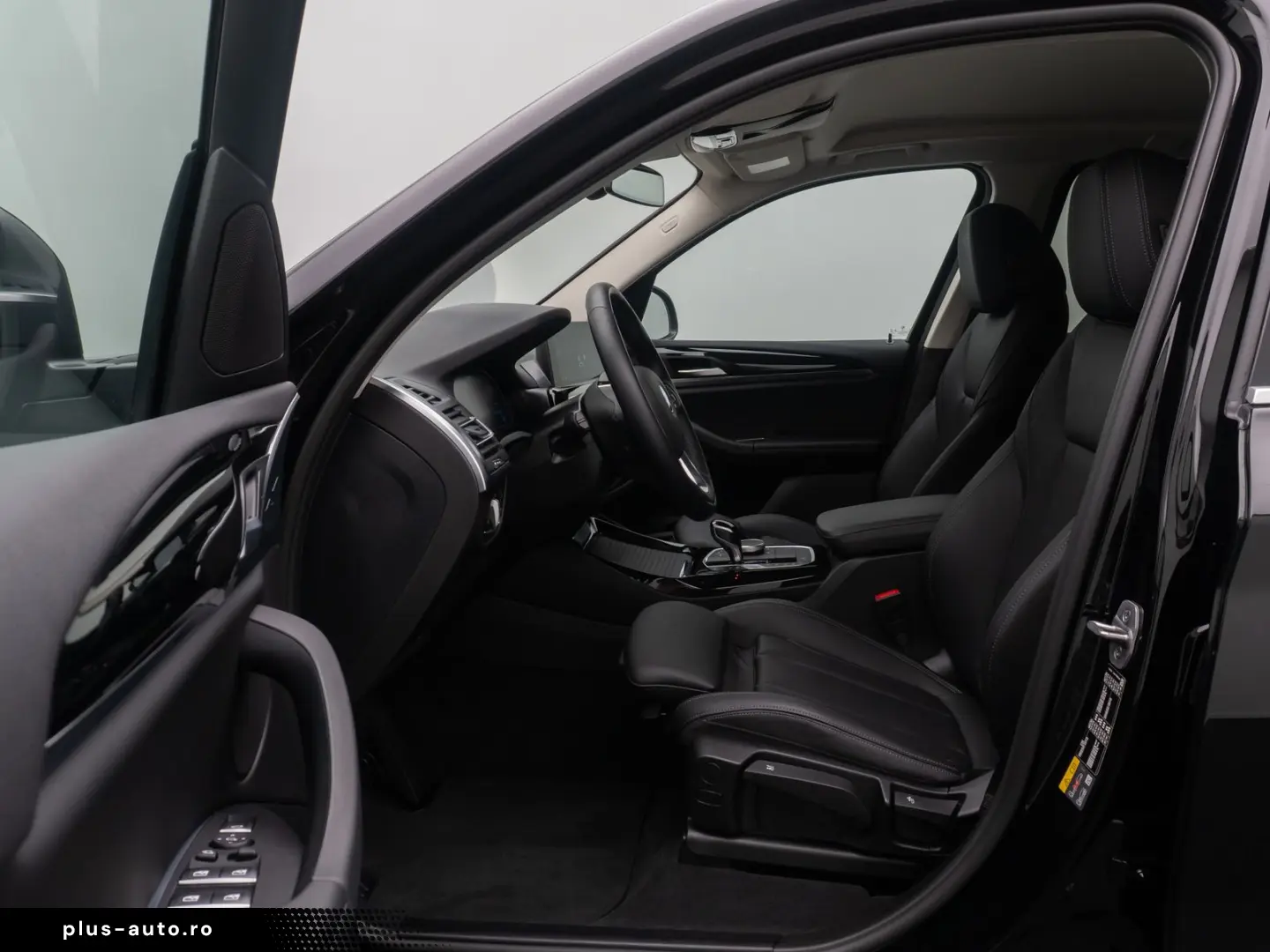 X3 xD30e Kamera DAB HiFi AHK Sportsitze 18