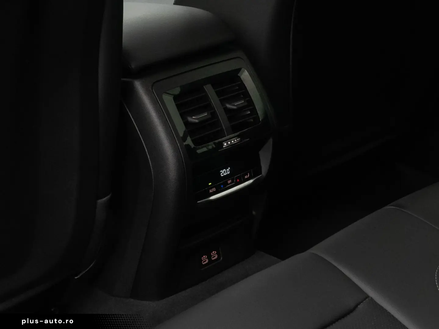 X3 xD30e Kamera DAB HiFi AHK Sportsitze 18