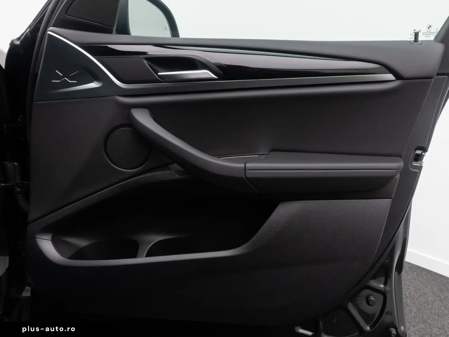 X3 xD30e Kamera DAB HiFi AHK Sportsitze 18