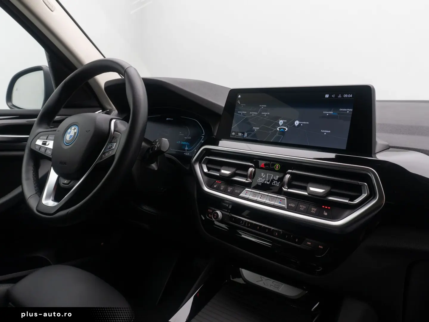 X3 xD30e Kamera DAB HiFi AHK Sportsitze 18