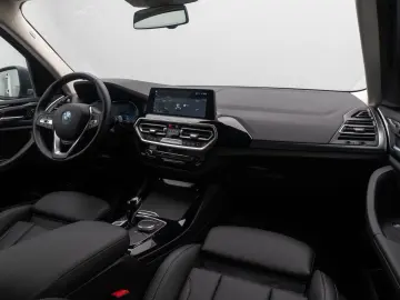 X3 xD30e Kamera DAB HiFi AHK Sportsitze 18