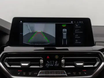 X3 xD30e Kamera DAB HiFi AHK Sportsitze 18