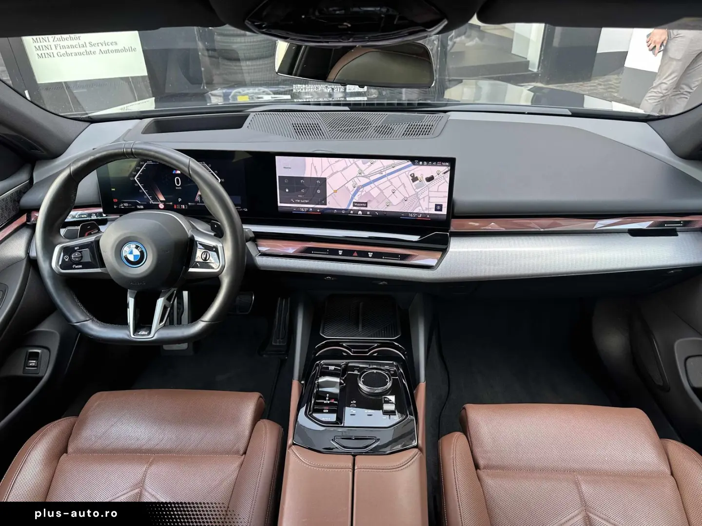 550e xDrive M Sport Pro DA Prof PA  Pano AHK B&W