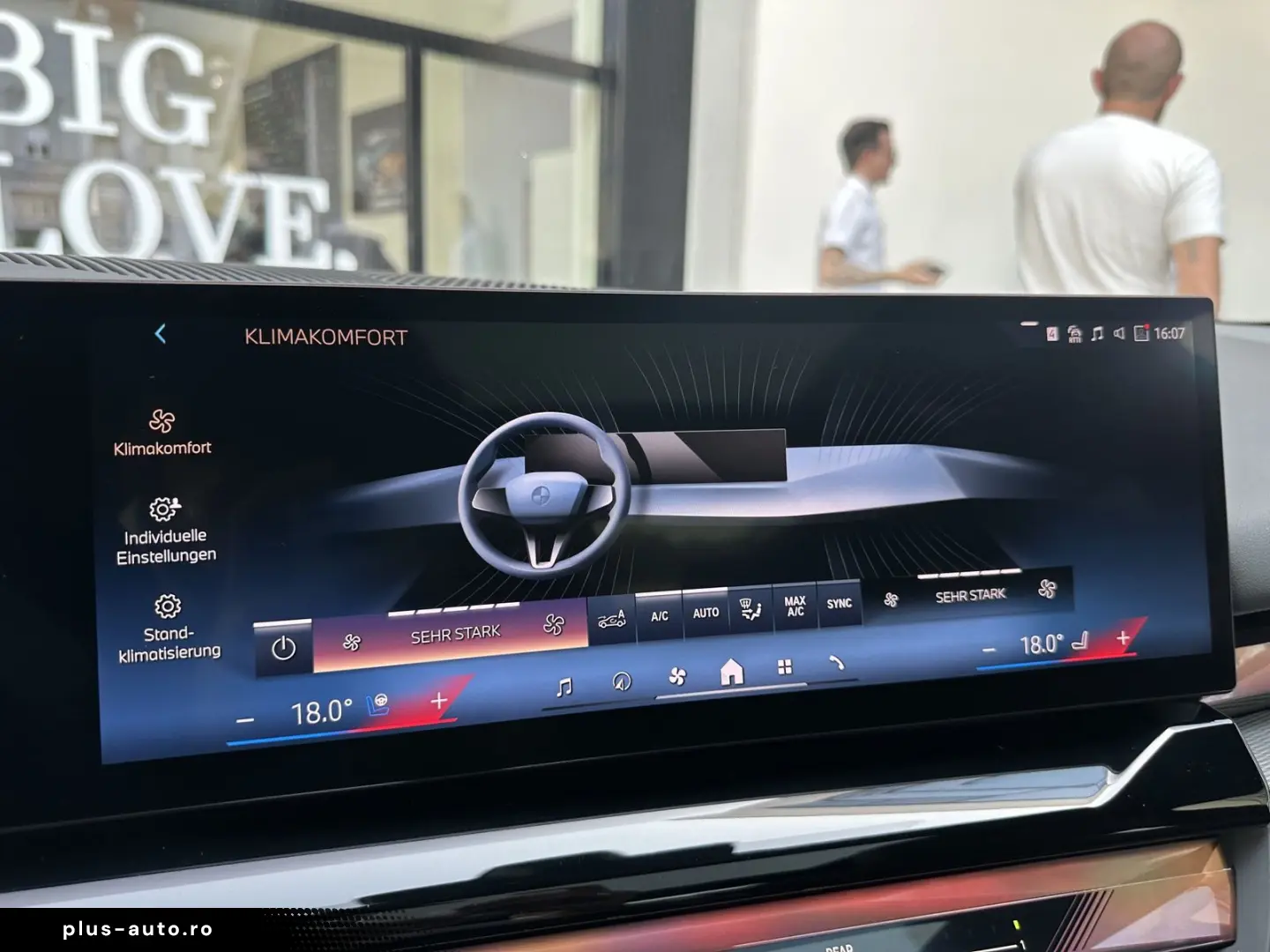 550e xDrive M Sport Pro DA Prof PA  Pano AHK B&W