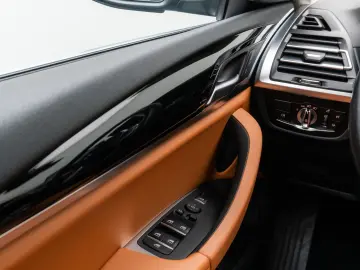 X3 xD20i 360 DAB HiFi Lenkrhzg Komfort M Sport