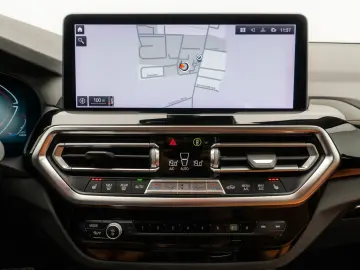 X3 xD20i 360 DAB HiFi Lenkrhzg Komfort M Sport