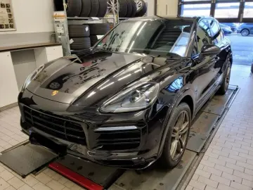 Cayenne Sport Design Alu 21  WR mit Felgen 1.Hd.
