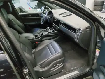 Cayenne Sport Design Alu 21  WR mit Felgen 1.Hd.