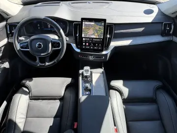 XC90 T8 Facelift Ultra Bright AHK PANO