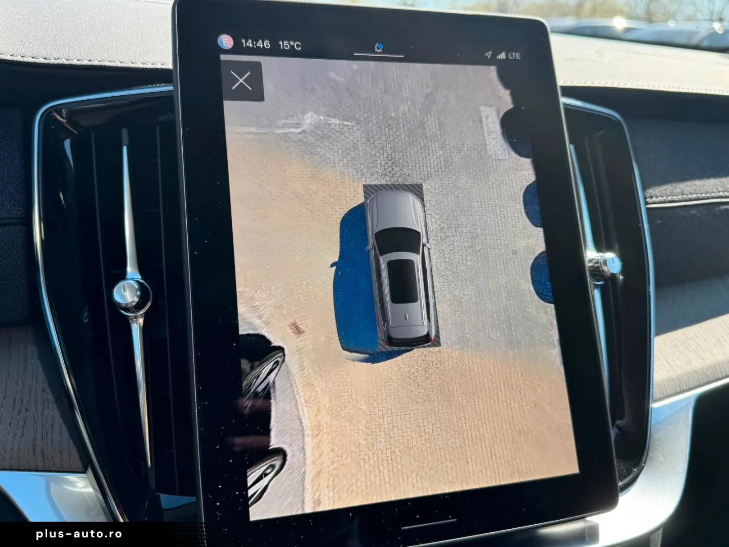 XC90 T8 Facelift Ultra Bright AHK PANO